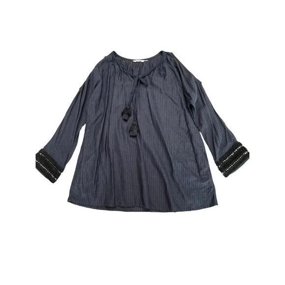 Soft Surroundings Women's Large Navy Cold Shoulder Beaded Cuff V-Neck Top & Tank - Picture 2 of 9